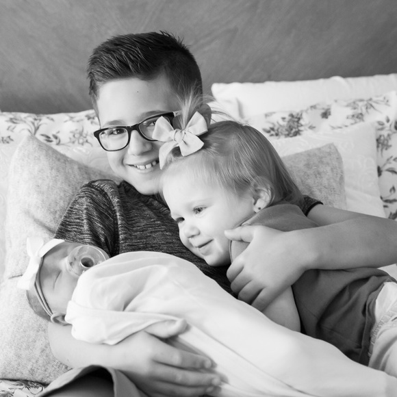 Meet your Posher, Tiffany - Picture 6 of 8